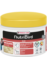 Versel Laga Nutri Bird is a hand-reared food for birds at all stages.